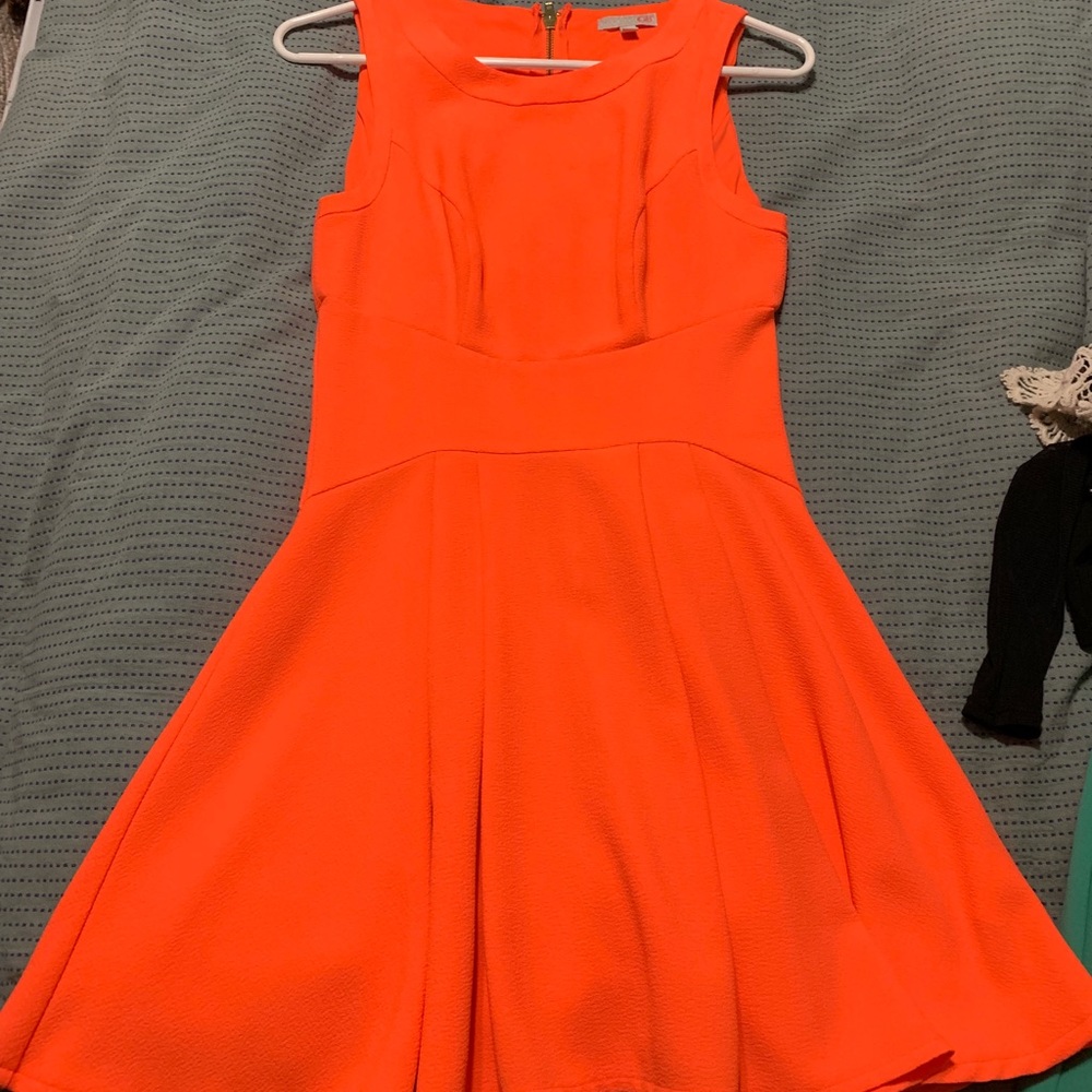 Gianni Bini coral dress